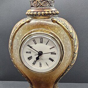 ✨ Vintage-Style Ornate Gold Table Clock – Quartz ✨
